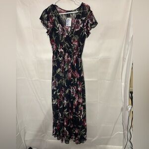 New with tags, womens size small dress, #F1007